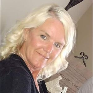 Meet your Posher, Michele